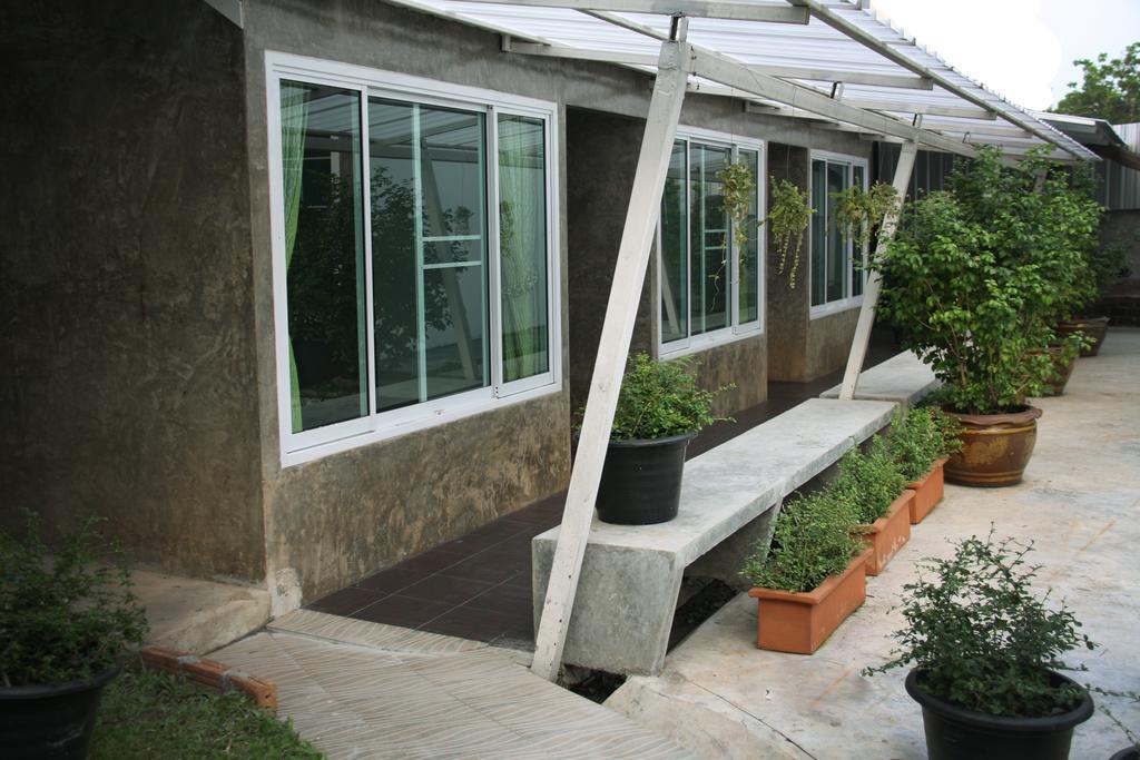 Zan Pla Nade Guesthouse Chiang Rai Luaran gambar