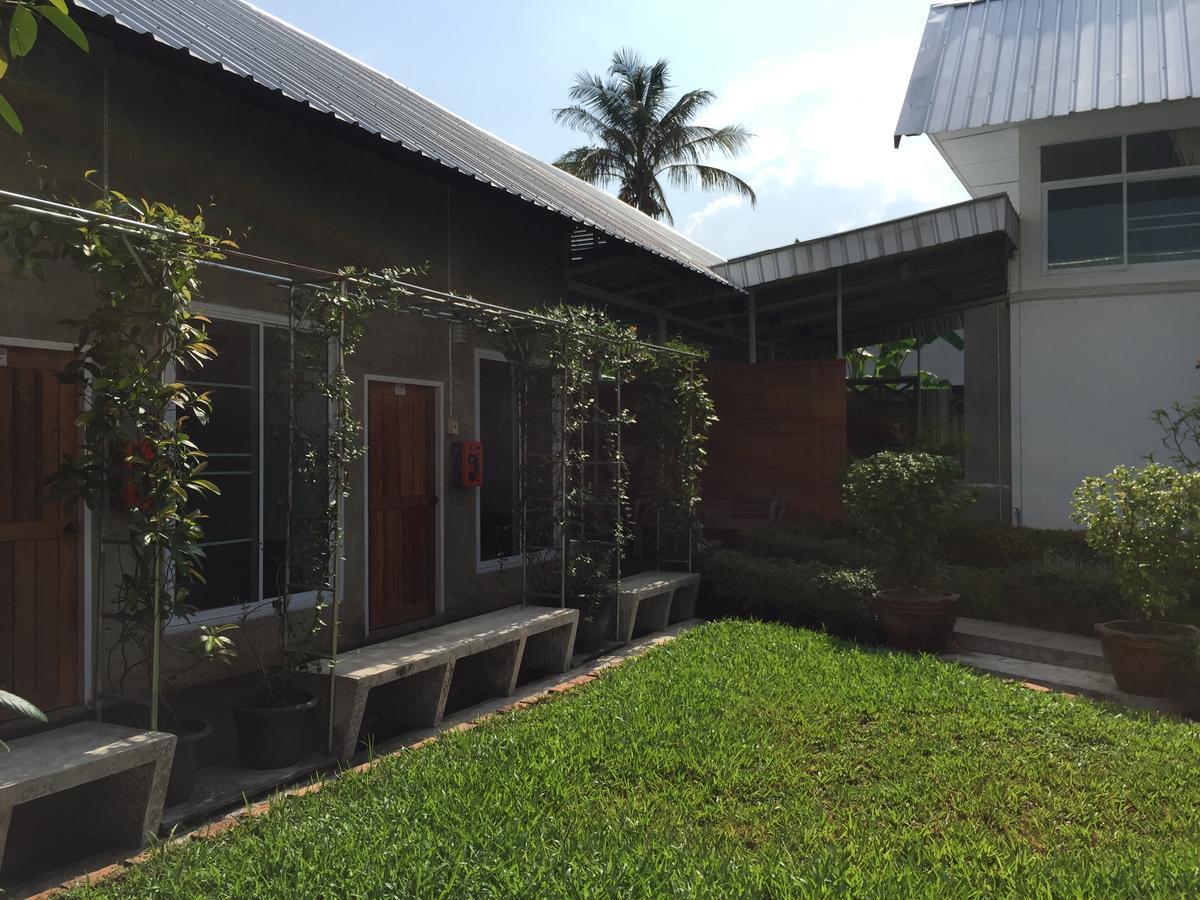 Zan Pla Nade Guesthouse Chiang Rai Luaran gambar