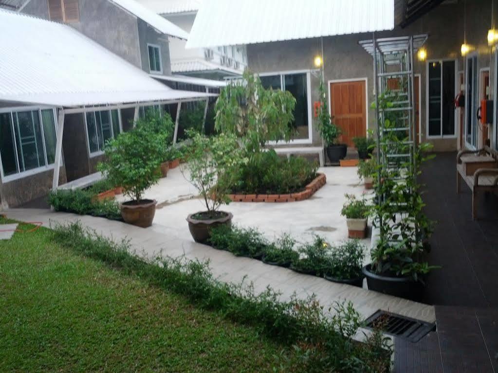 Zan Pla Nade Guesthouse Chiang Rai Luaran gambar